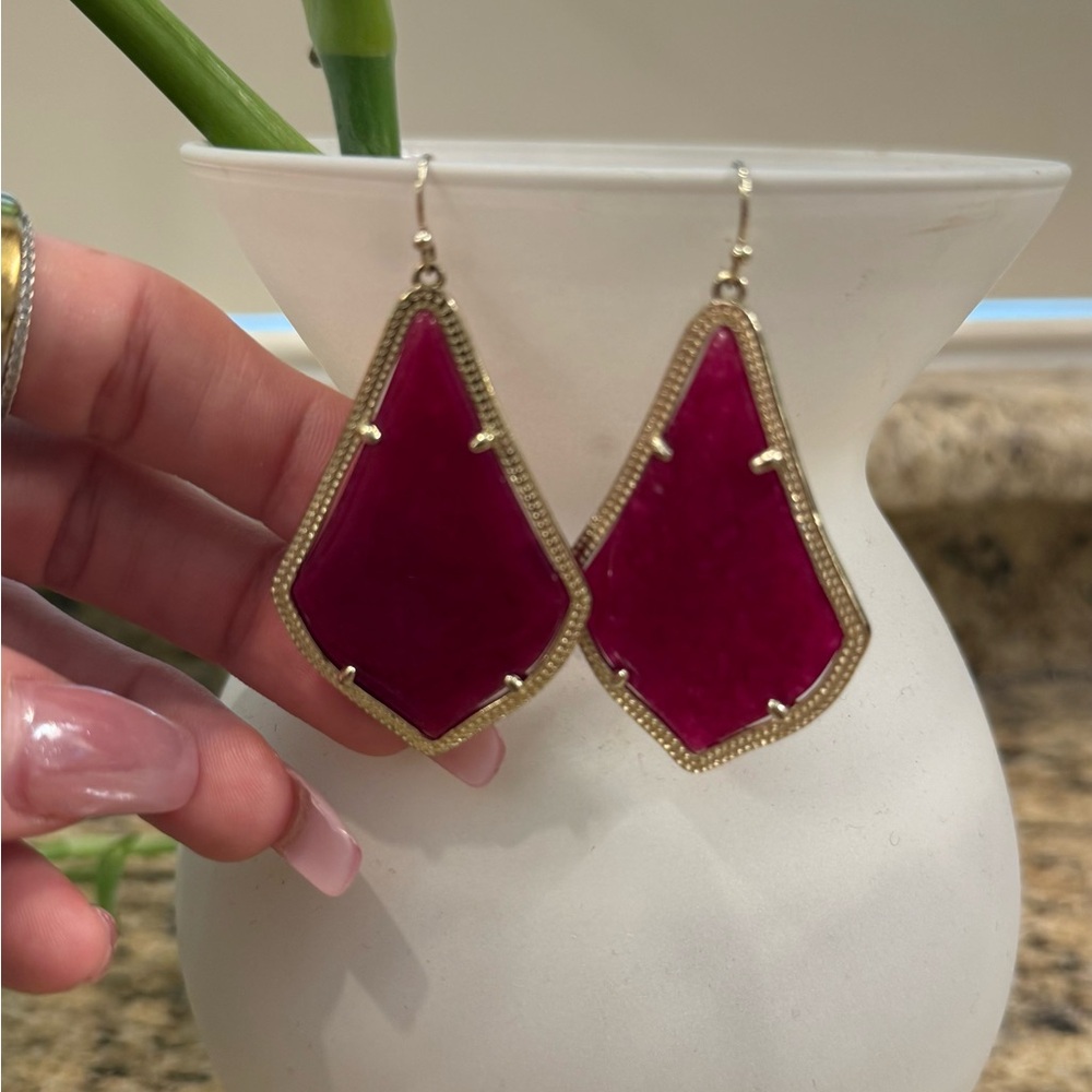 Kendra Scott Alex Gold/Maroon Drop Earrings